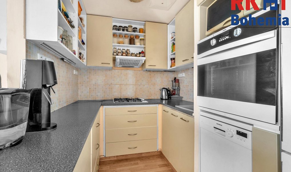 Prodej bytu 3+1 71 m², Praha – náhled fotky 4