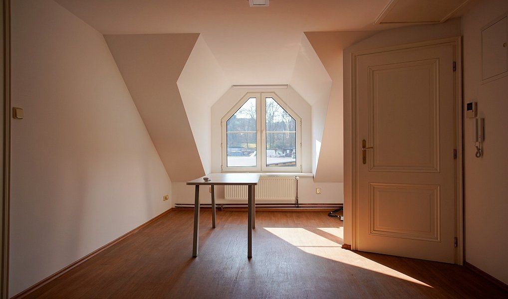Pronájem domu 215 m² s pozemkem 546 m², Praha – náhled fotky 6