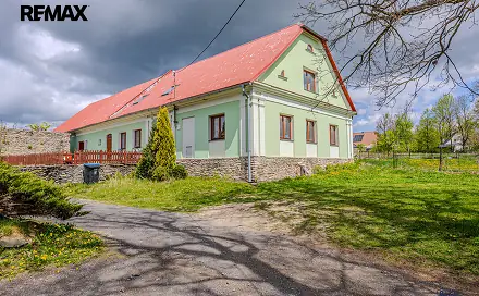 Prodej chaty/chalupy 460 m² s pozemkem 4 142 m², Razová, okres Bruntál