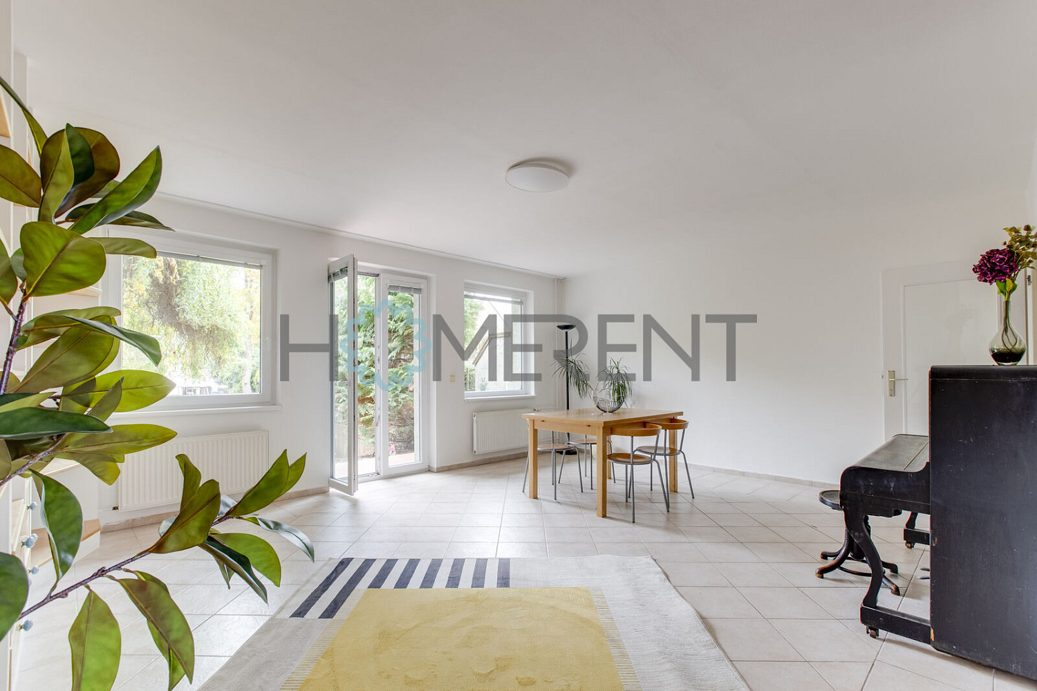 Pronájem domu 190 m² s pozemkem 237 m²