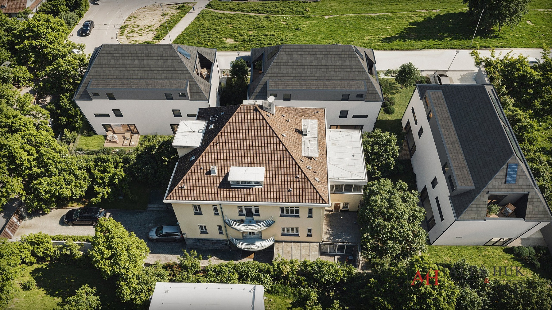 Prodej domu 130 m² s pozemkem 164 m² – pohled 2