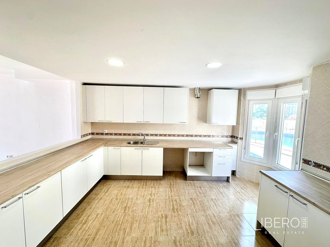 Prodej domu 171 m² s pozemkem 171 m² — photo 3