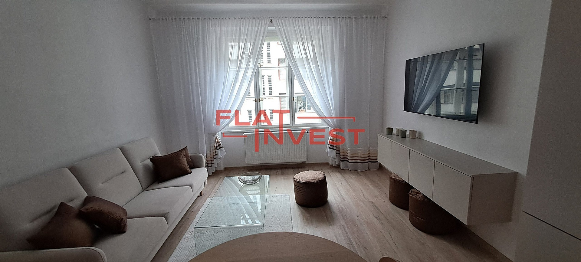 Pronájem bytu 2+kk 60 m² – fotografie 2
