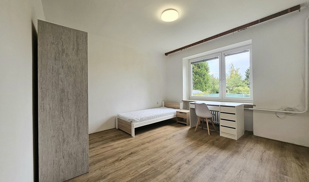 Pronájem bytu 4+1 104 m², Troubsko – náhled fotky 10