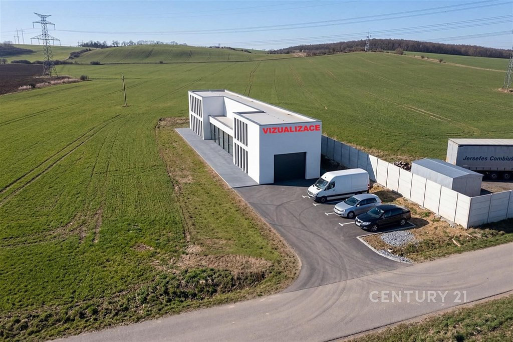 Prodej komerčního pozemku 1 192 m²