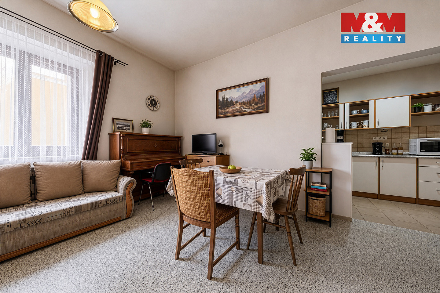 Prodej domu 240 m² s pozemkem 579 m²