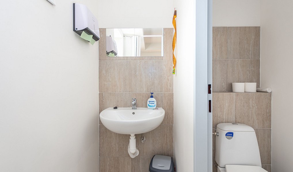 Prodej obchodních prostor 68 m², Praha – náhled fotky 11