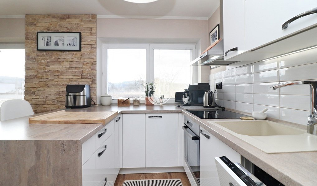 Prodej domu 101 m² s pozemkem 913 m², Kačlehy – náhled fotky 11