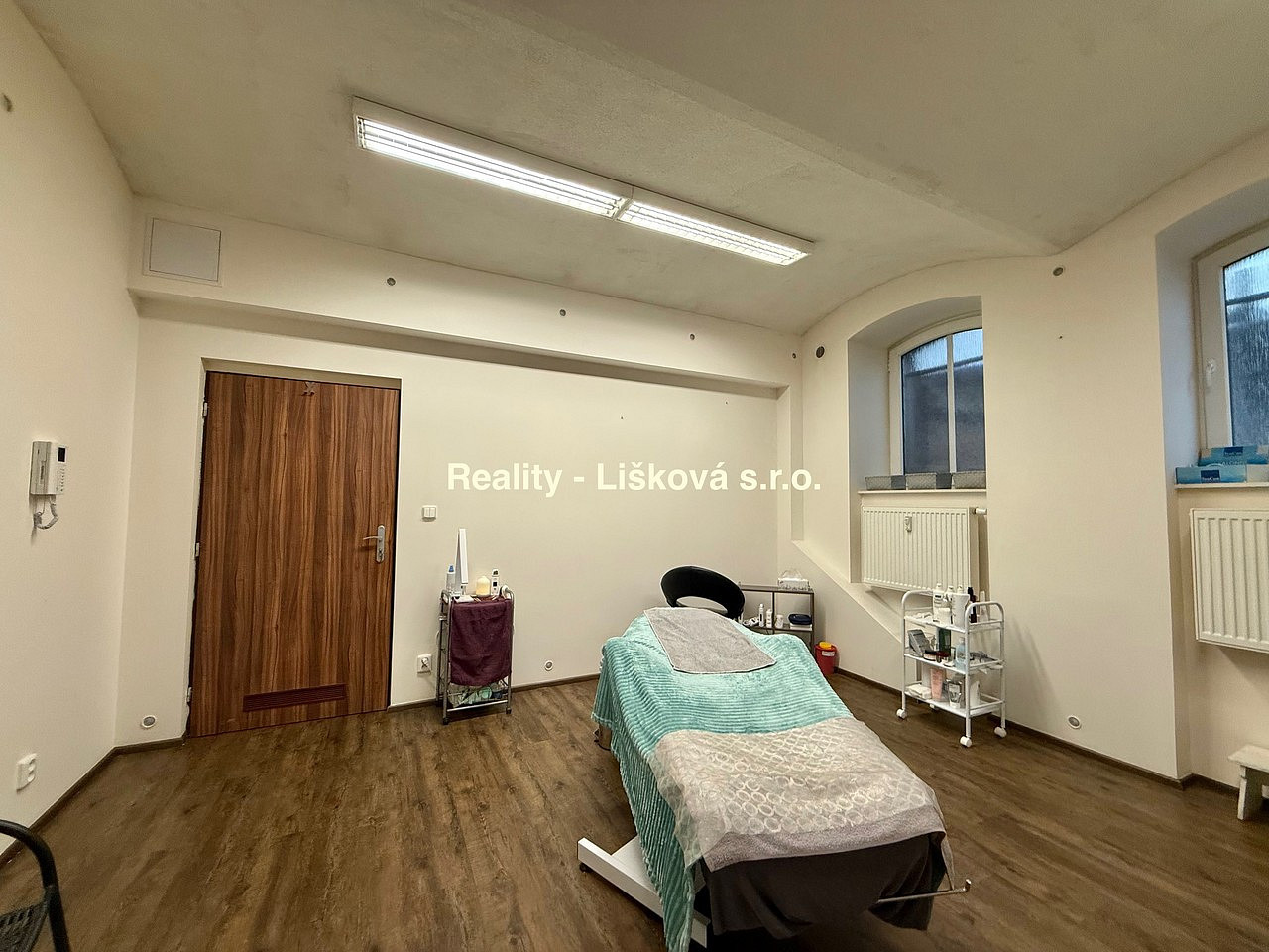 Pronájem komerčního objektu (jiného typu) 50 m² – fotografie 3