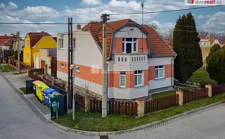 Prodej domu 150 m² s pozemkem 879 m², Střední, Libiš, okres Mělník