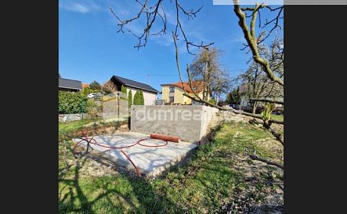Prodej stavebního pozemku 970 m², Máslovice, okres Praha-východ