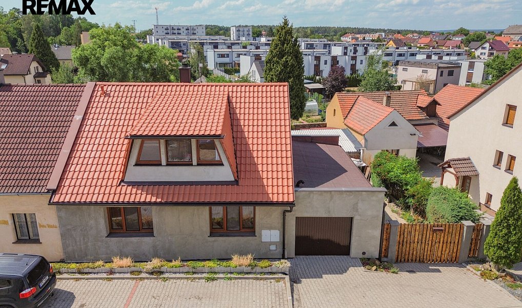 Prodej domu 230 m² s pozemkem 1 093 m², Zbůch – náhled fotky 2