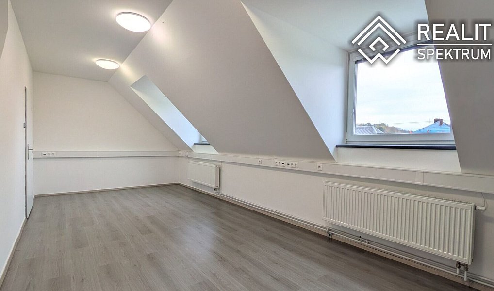 Pronájem kanceláře 36 m², Letohrad – náhled fotky 2