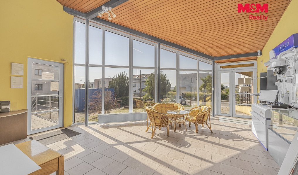Prodej obchodních prostor 330 m², Pardubice – náhled fotky 4