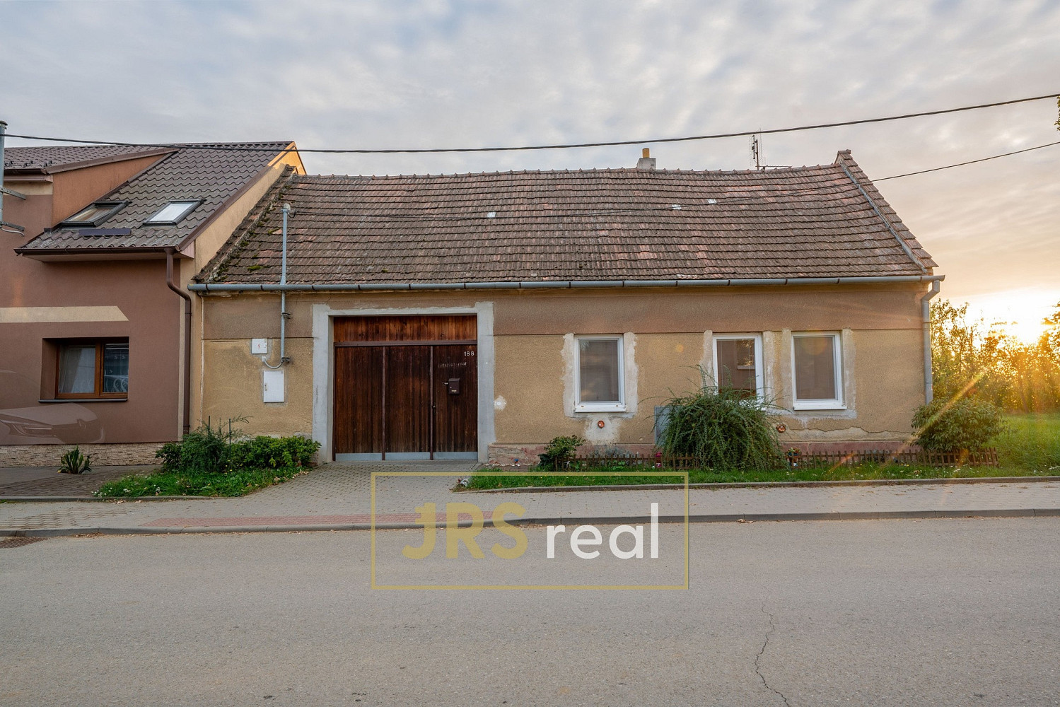 Hus, 100 m², tomt 775 m²