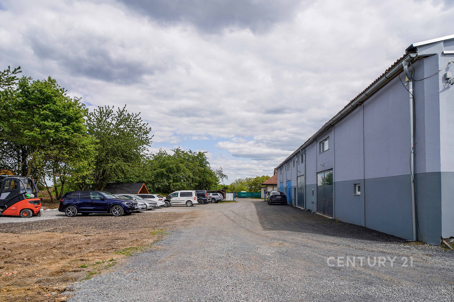 Prodej skladovacích prostor 470 m² – fotografie 4