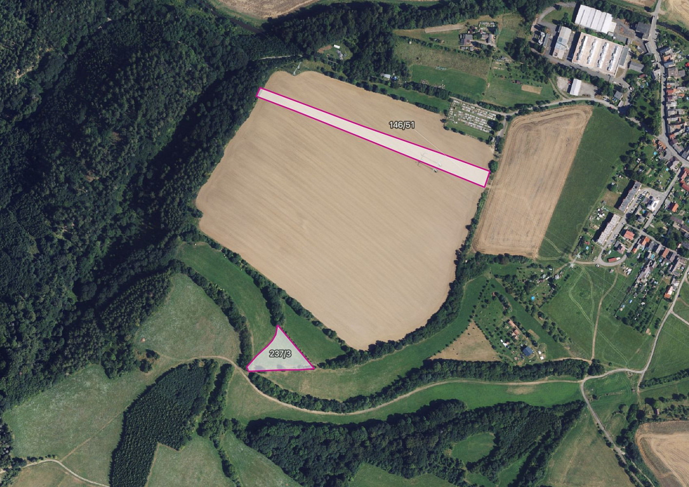 Prodej pole 9 711 m²