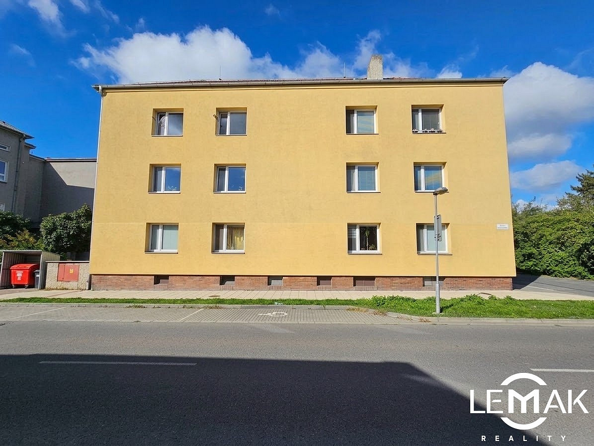 Prodej moderního bytu 2+kk po kompletní rekonstrukci, 40 m² Olomouc, ul. Kanadská
