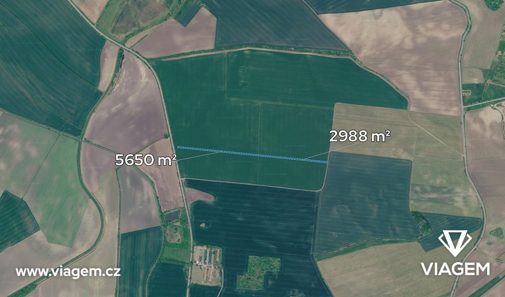 Prodej pole 2 879 m², Terezín – náhled fotky 2