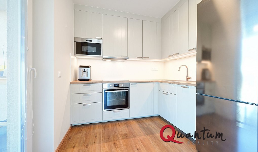 Prodej bytu 3+kk 74 m², Uhlířské Janovice – náhled fotky 2