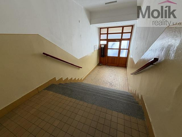 Pronájem bytu 2+1 52 m² – fotografie 3