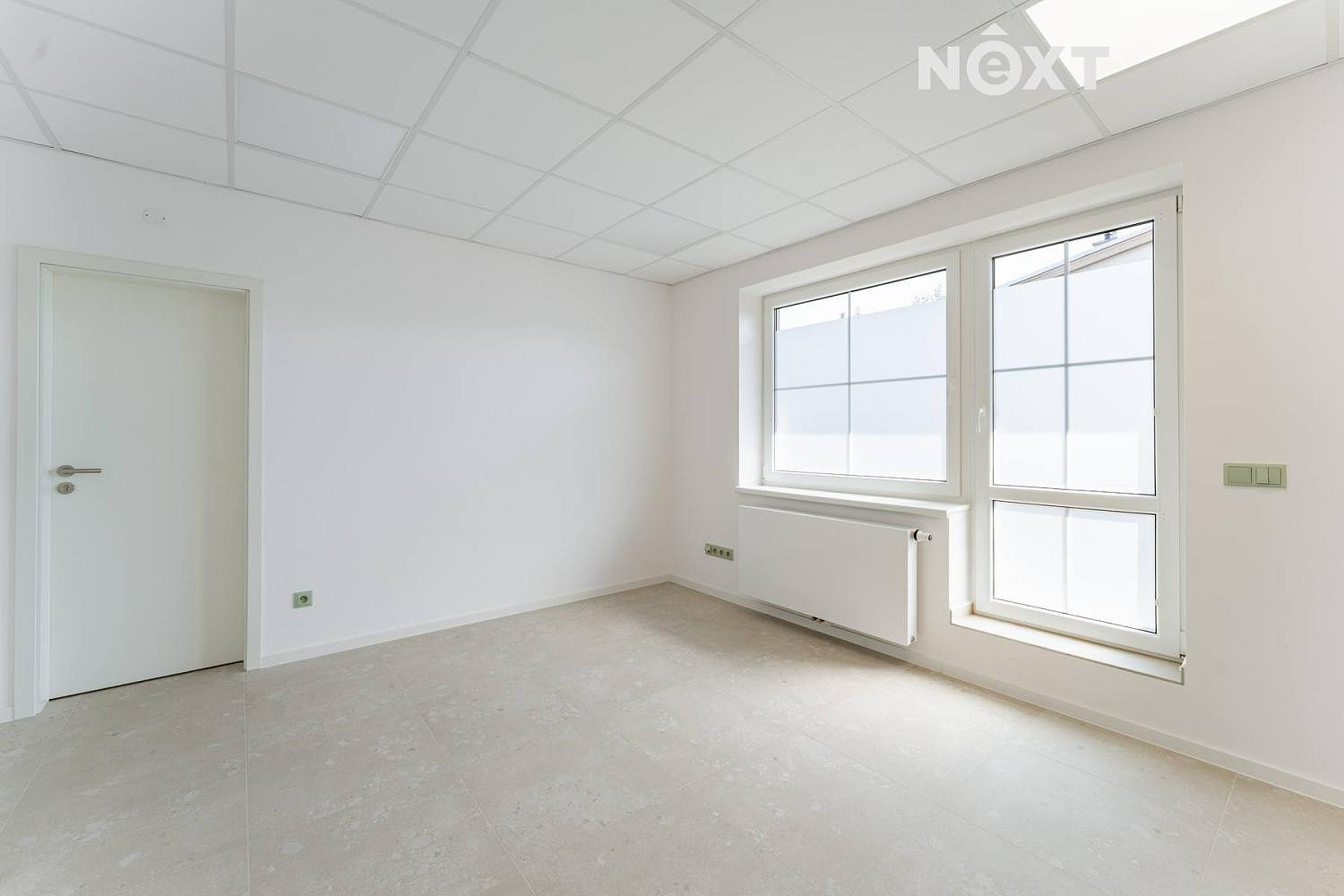 Pronájem komerčního objektu (jiného typu) 16 m² – fotografie 4