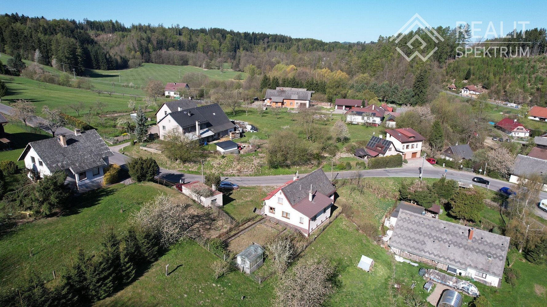 Prodej domu 149 m² s pozemkem 643 m² — photo 3