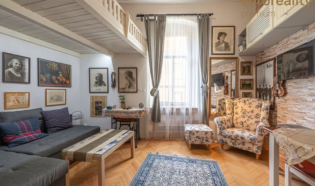 Prodej bytu 1+kk 25 m², Mariánské Lázně – náhled fotky 3
