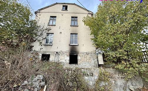 Prodej domu 111 m² s pozemkem 186 m², Opletalova, Ústí nad Labem - Neštěmice