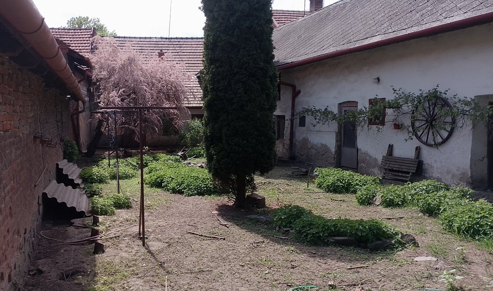 Prodej stavebního pozemku 2 114 m², Tvorovice – náhled fotky 6