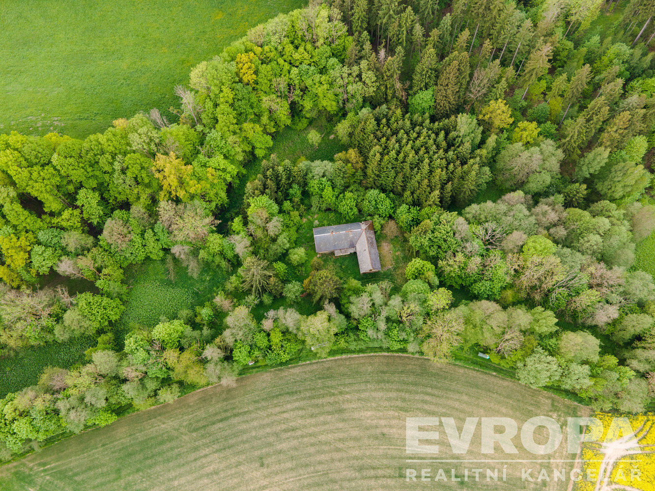 Prodej domu 241 m² s pozemkem 16 181 m² – fotografie 2