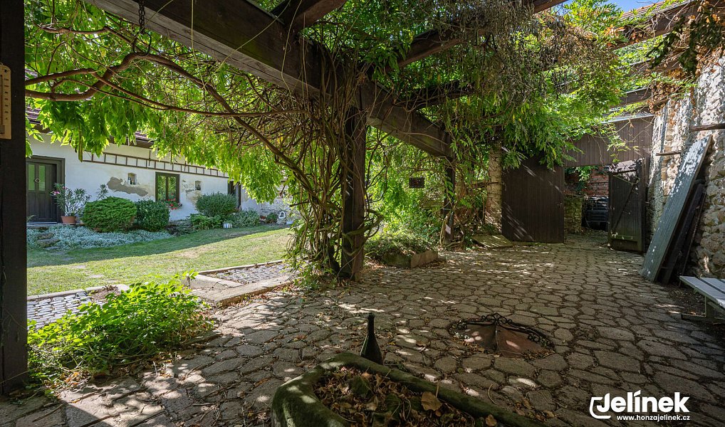Prodej chaty/chalupy 203 m² s pozemkem 1 307 m², Makov – náhled fotky 6