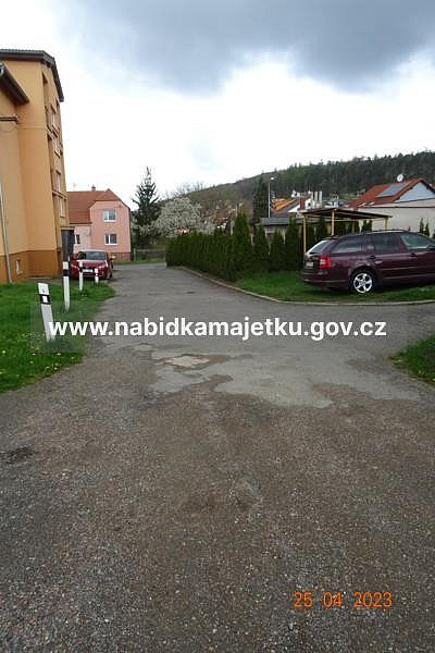 Prodej pozemku 3 423 m² – fotografie 3