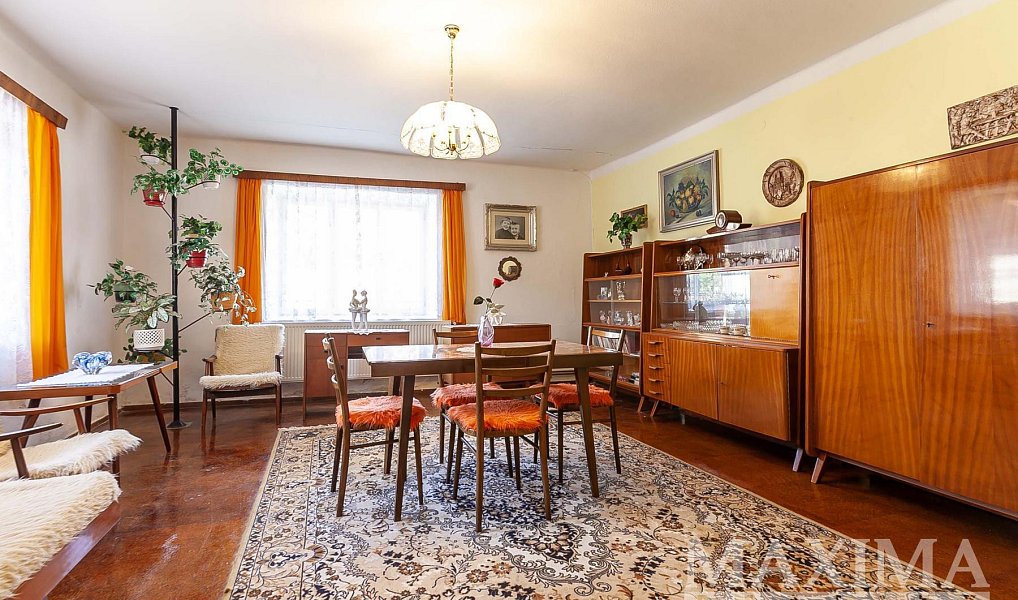 Prodej domu 340 m² s pozemkem 4 800 m², Bečváry – náhled fotky 14