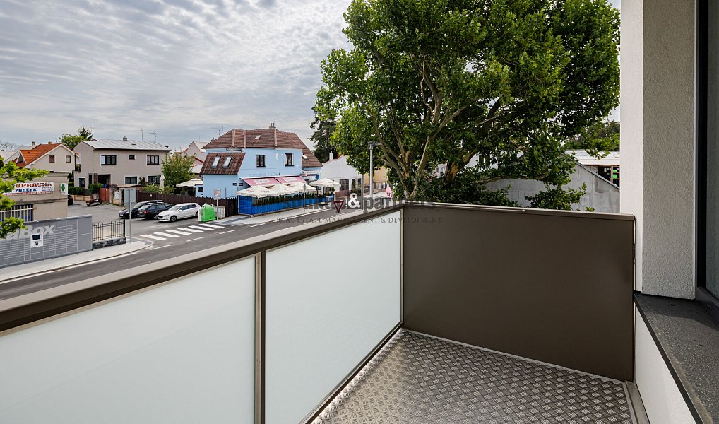 Prodej bytu 2+kk 48 m², Kladno – náhled fotky 3