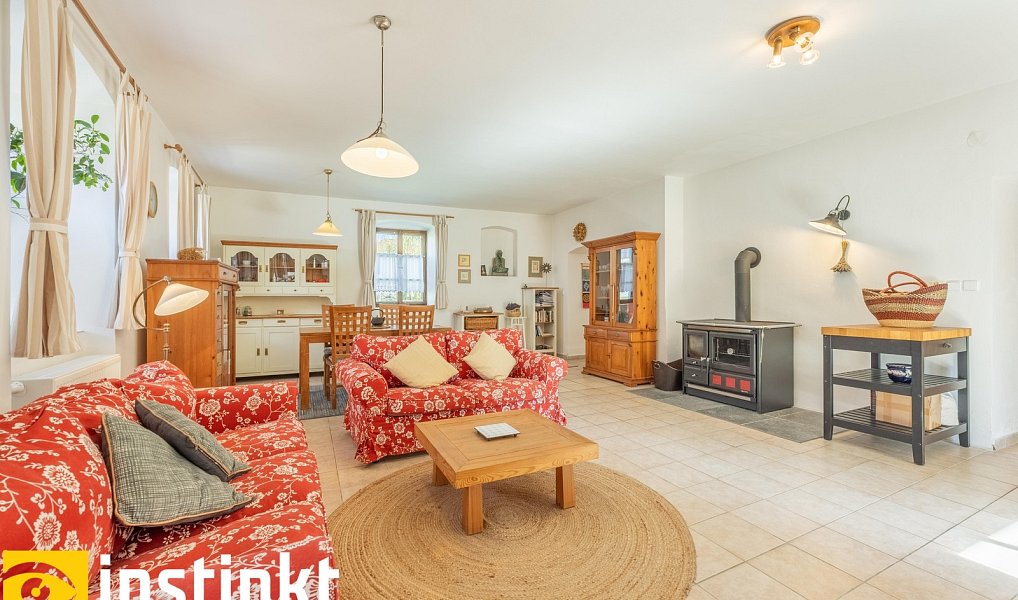 Prodej domu 180 m² s pozemkem 1 718 m², Bušanovice – náhled fotky 8