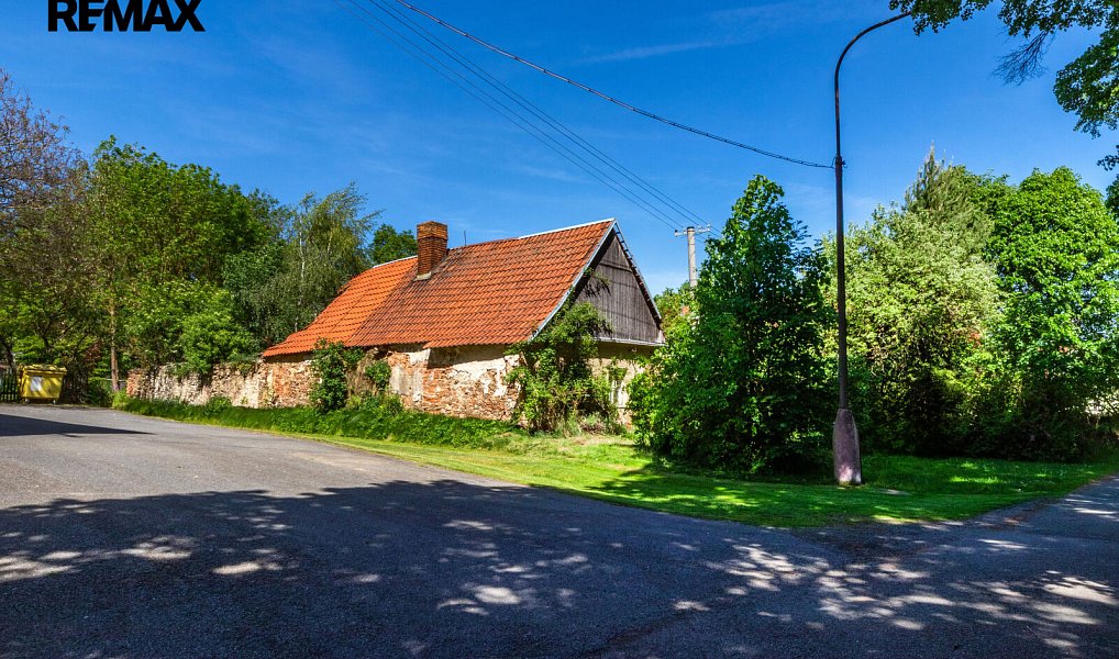 Prodej stavebního pozemku 1 677 m², Chýstovice – náhled fotky 5