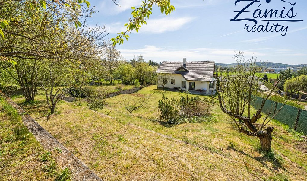 Prodej domu 278 m² s pozemkem 1 322 m², Nespeky – náhled fotky 56