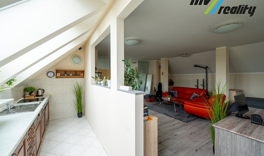 Prodej domu 271 m² s pozemkem 571 m², Lysá nad Labem – náhled fotky 19