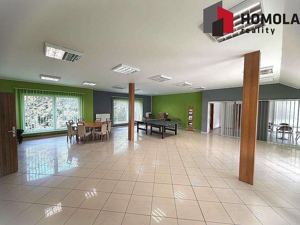Pronájem kanceláře 96 m²