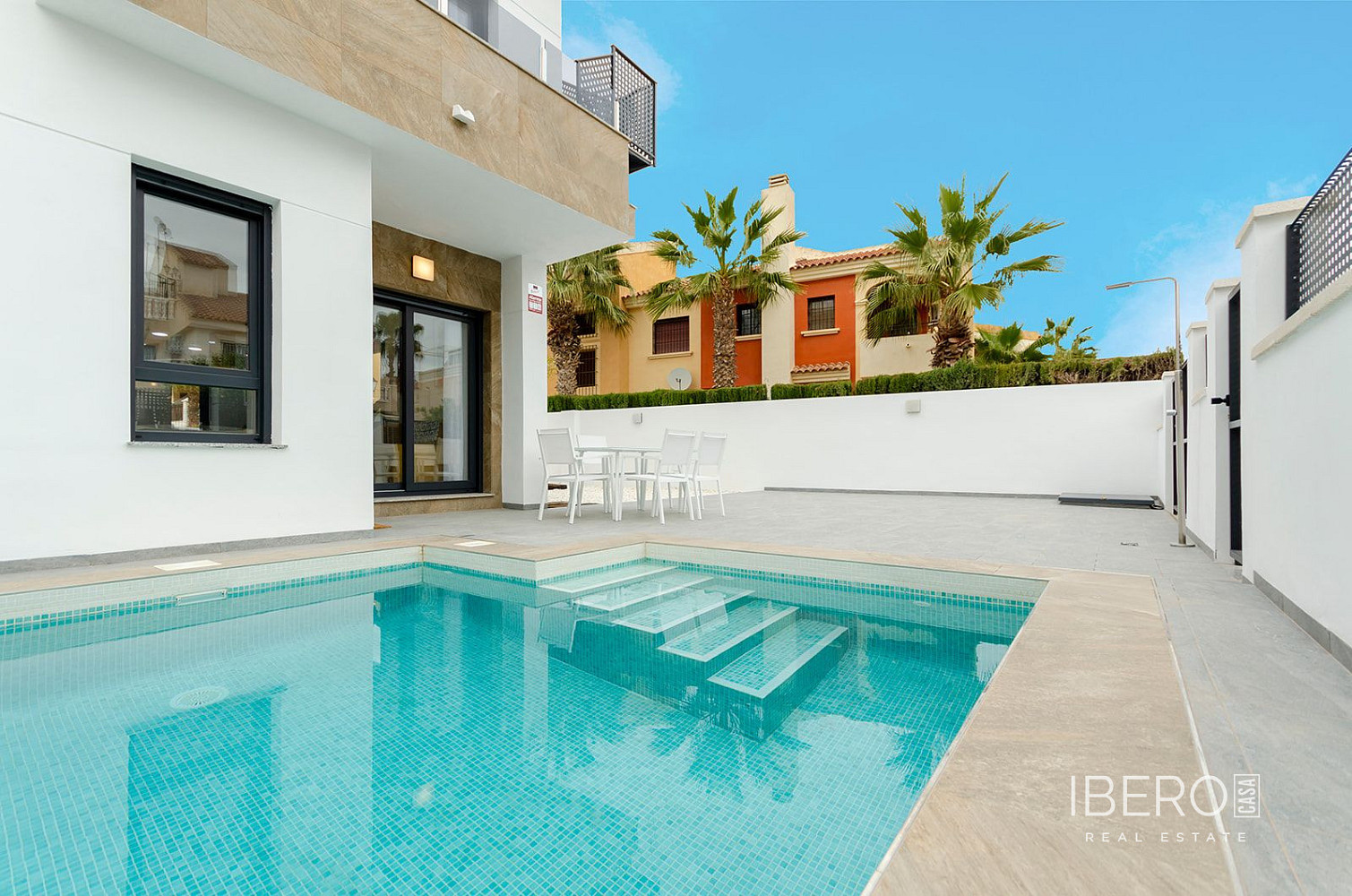 Casa 4+kk – Torrevieja, Baños de Europa, Urbanización El Chaparral - Vista 2