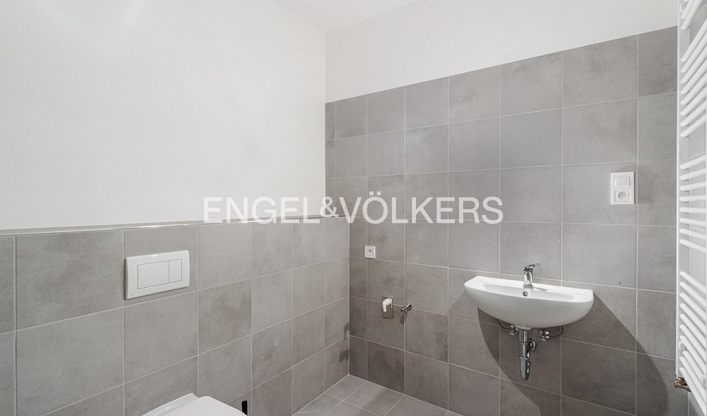 Pronájem bytu 2+kk 42 m², Praha – náhled fotky 9