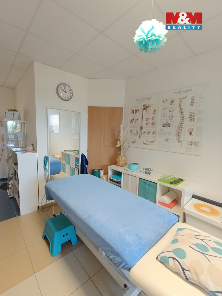 Pronájem obchodních prostor 26 m² – fotografie 4