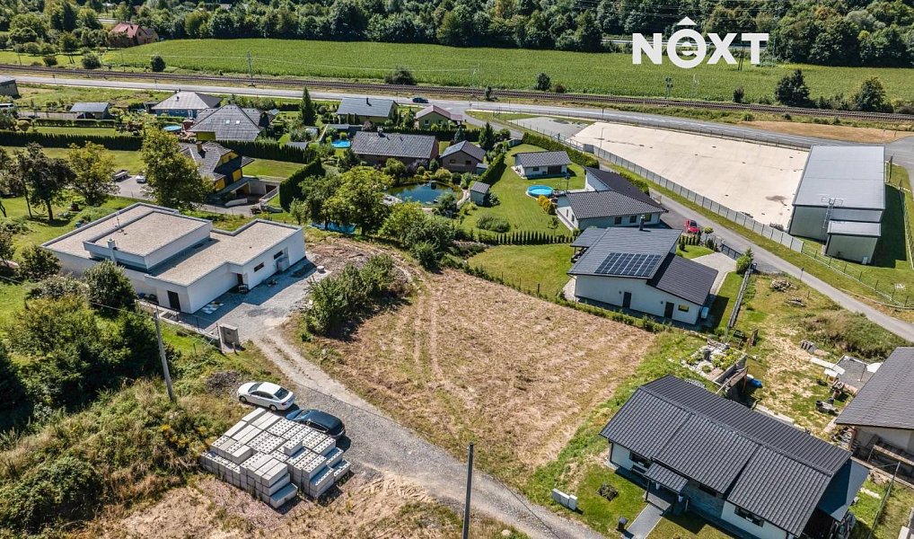 Prodej stavebního pozemku 1 078 m², Vsetín – náhled fotky 8