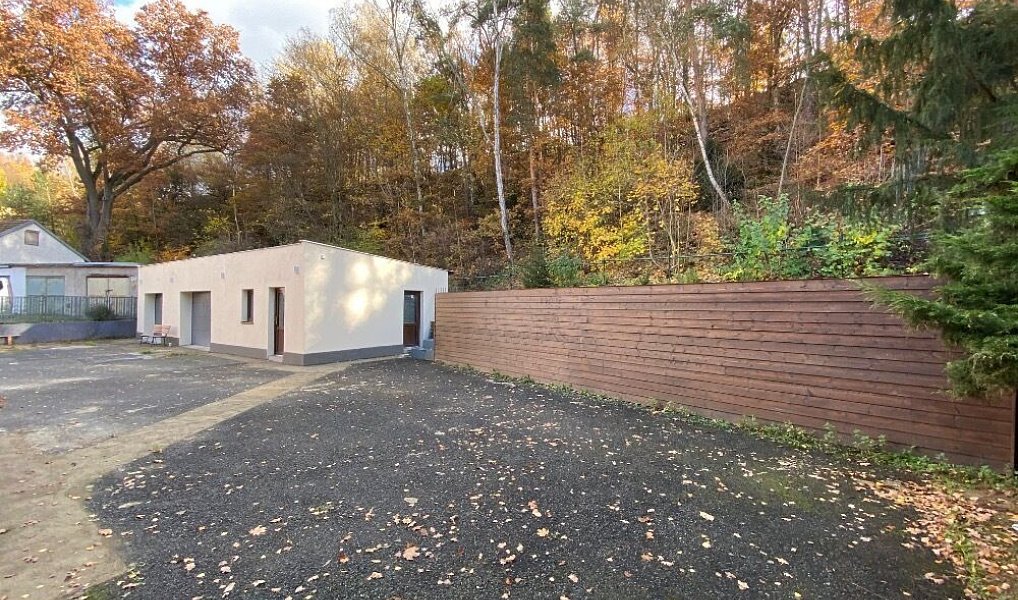 Prodej ubytovacího objektu 486 m², Dalovice – náhled fotky 14