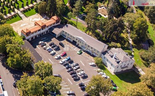 Pronájem kanceláře 206 m², Libušina, Karlovy Vary