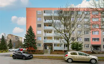 Prodej bytu 3+1 74 m², Renoirova, Praha 5 - Hlubočepy, okres Praha