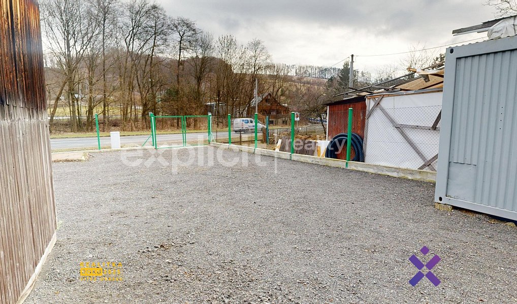 Pronájem komerčního pozemku 200 m², Neubuz – náhled fotky 3