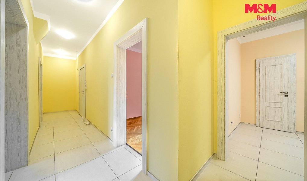 Prodej bytu 4+1 99 m², Karlovy Vary – náhled fotky 21