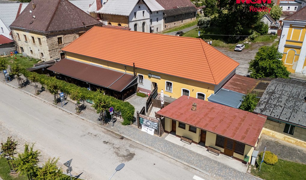Prodej restaurace 879 m², Studená – náhled fotky 13